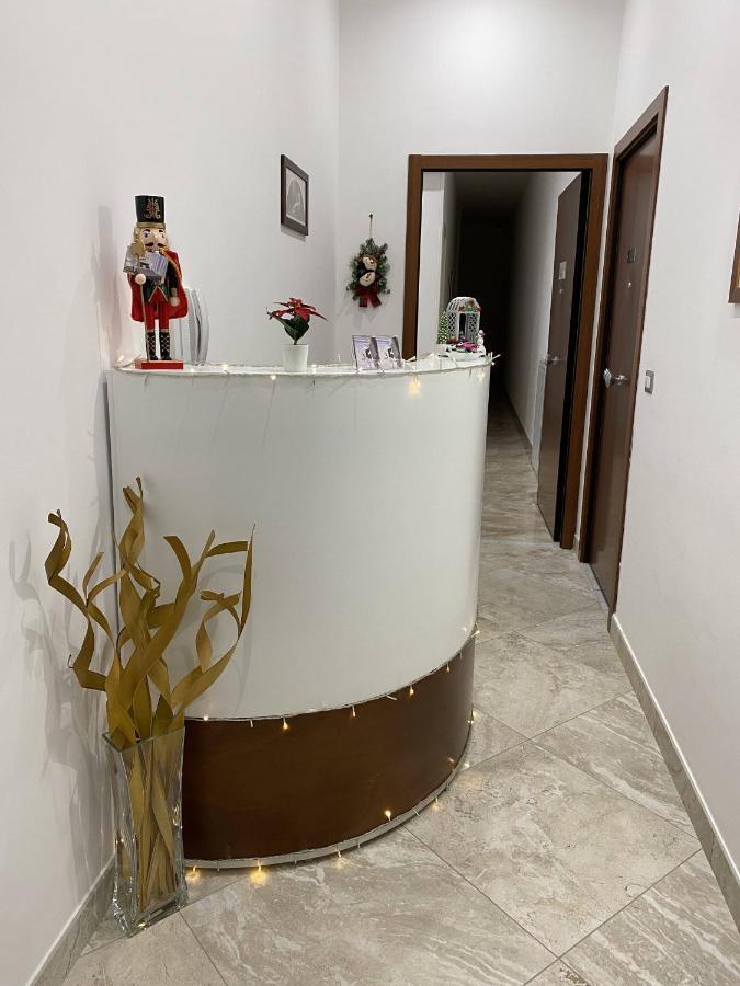 Toledo Point Bed & Breakfast เนเปิลส์ ภายนอก รูปภาพ