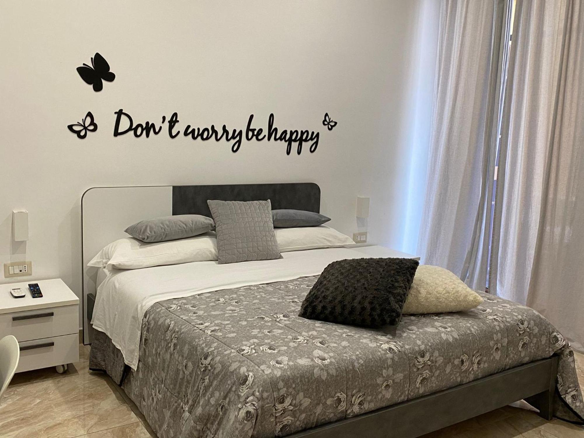 Toledo Point Bed & Breakfast เนเปิลส์ ภายนอก รูปภาพ