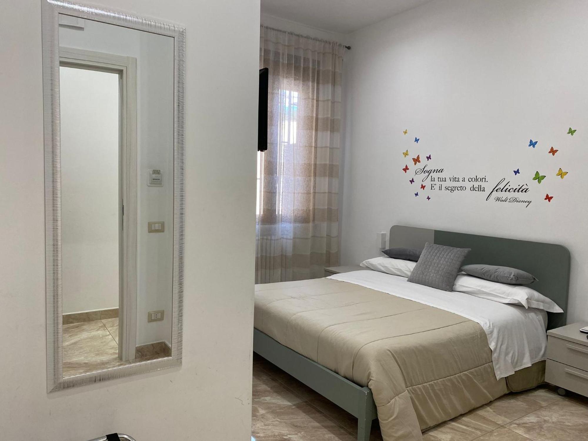 Toledo Point Bed & Breakfast เนเปิลส์ ภายนอก รูปภาพ