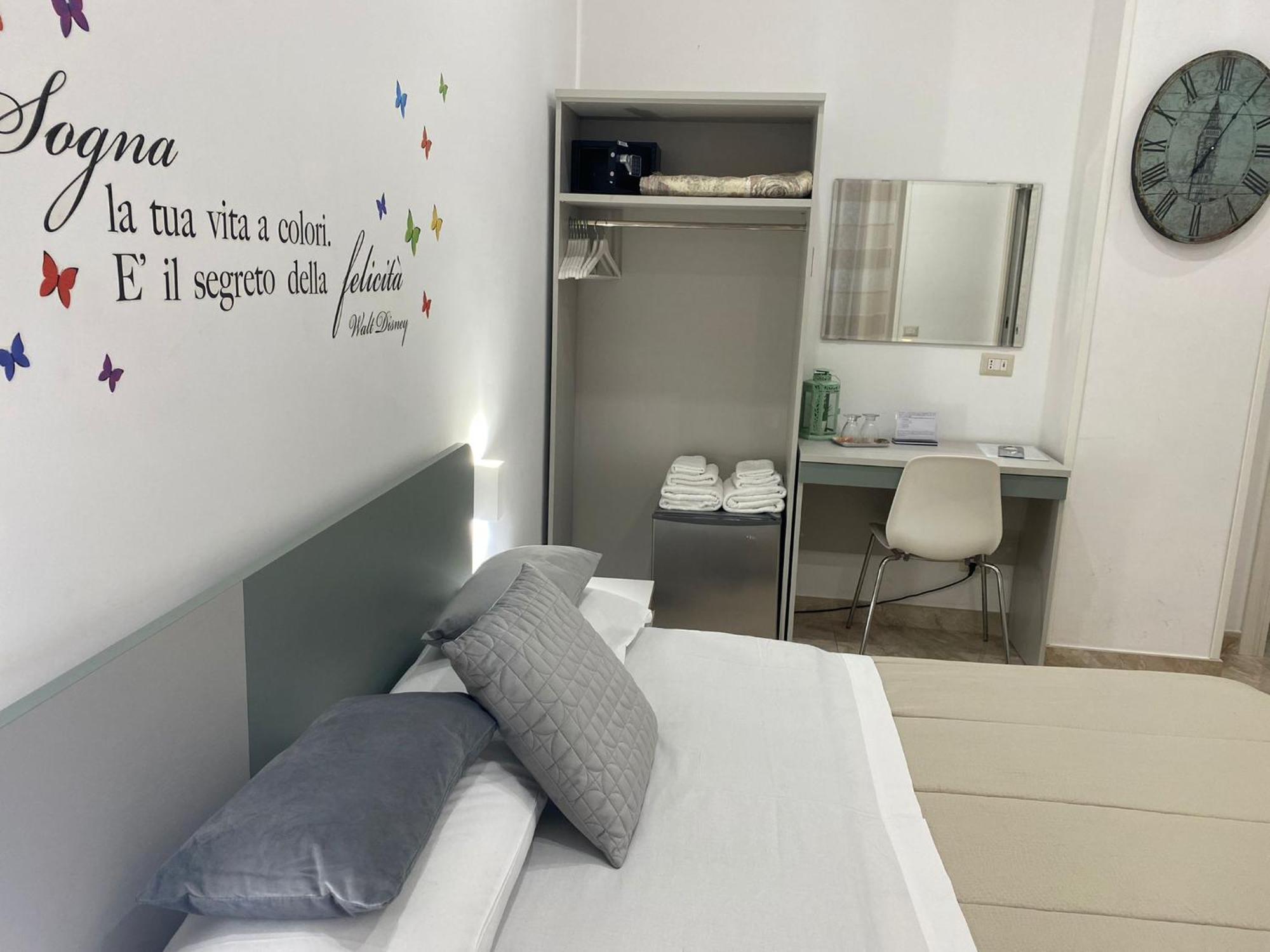 Toledo Point Bed & Breakfast เนเปิลส์ ห้อง รูปภาพ