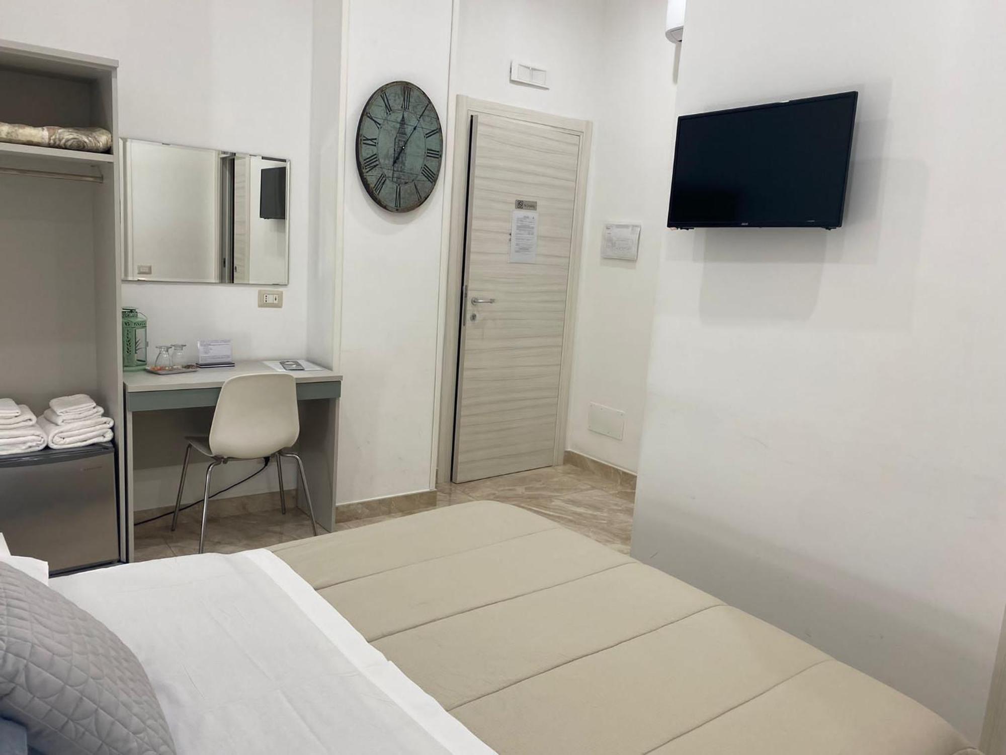 Toledo Point Bed & Breakfast เนเปิลส์ ห้อง รูปภาพ