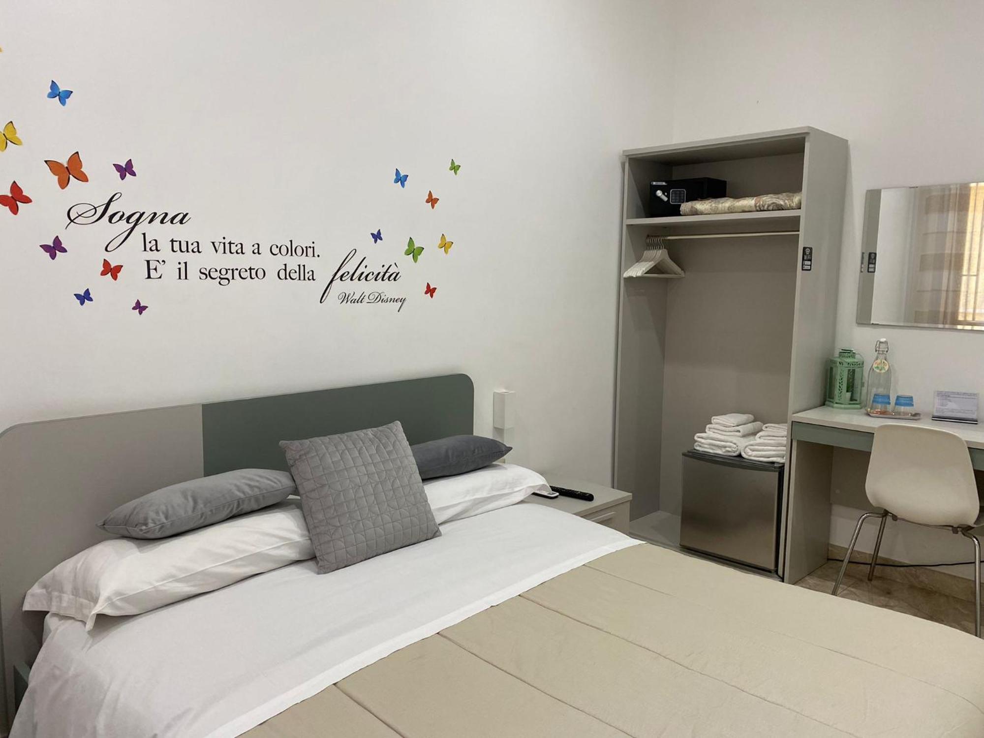 Toledo Point Bed & Breakfast เนเปิลส์ ห้อง รูปภาพ